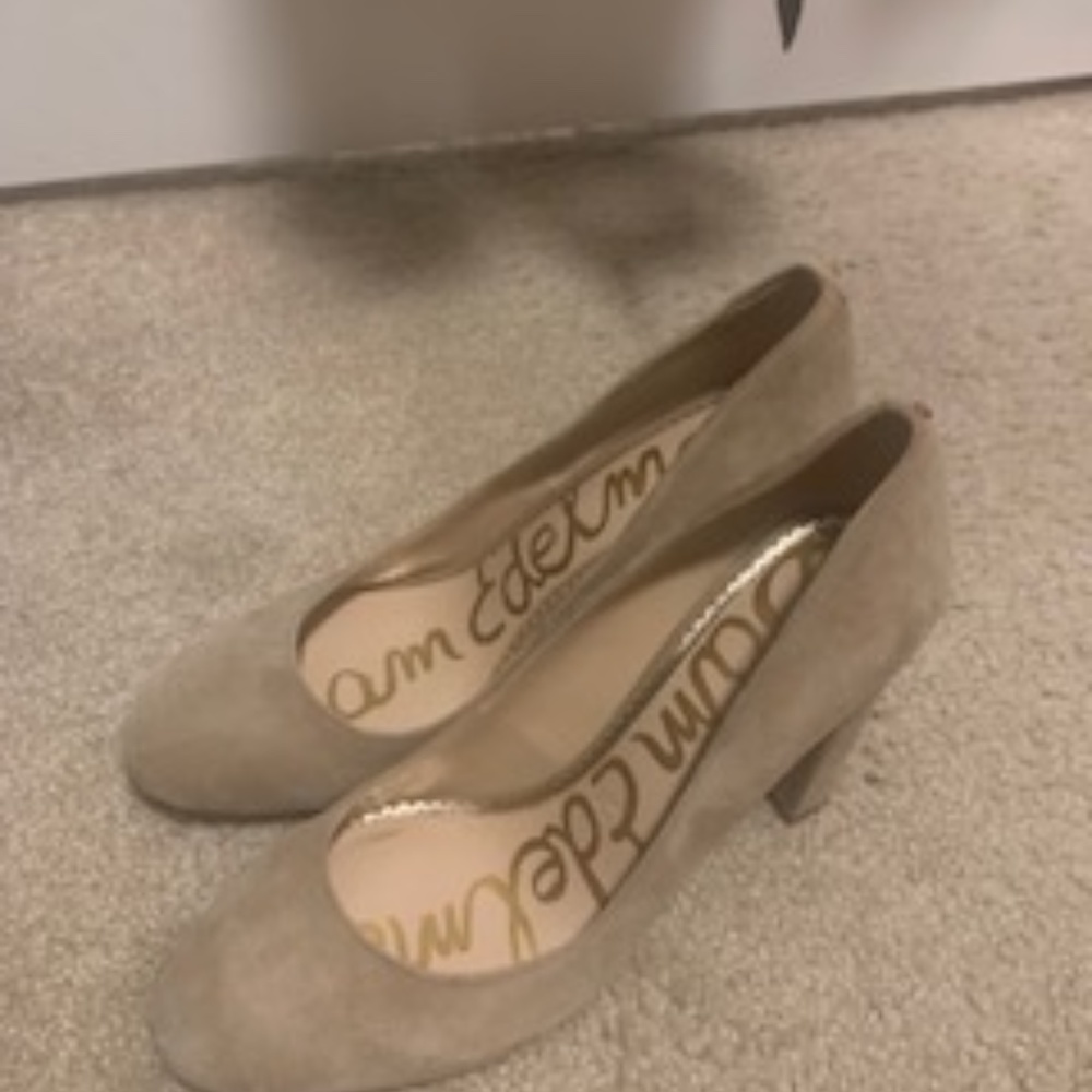 Sam Edelman Velvet Tan Heels